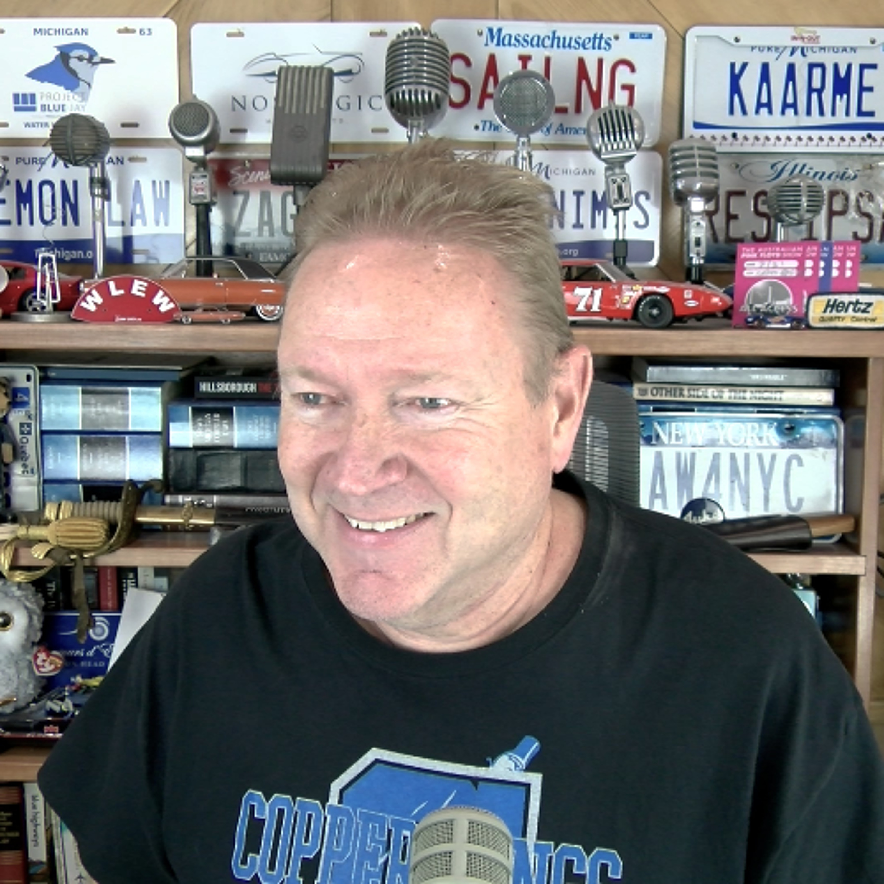 Big Company Has Trouble Fixing Oven Under Warranty