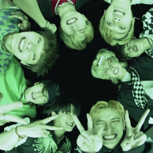 ANTIFRAGILE x Chk Chk Boom (stray kids + le sserafim)