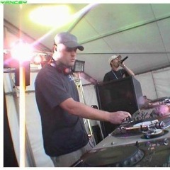 Fiction And Pase MC - Live at Enchanted Forest 2005