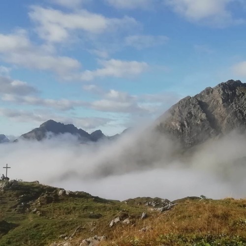 Kroiz & Kwer - Ghosts (Listen To The Source  Edit).mp3