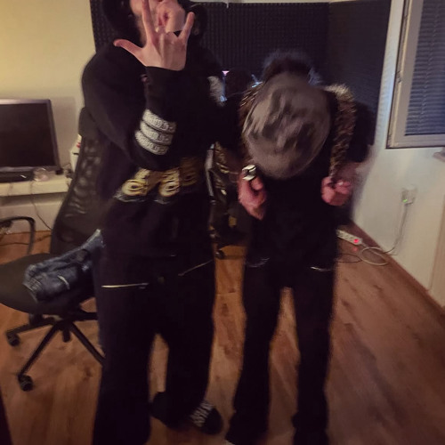 4oreverfriday - Wpl (Prod h8u)