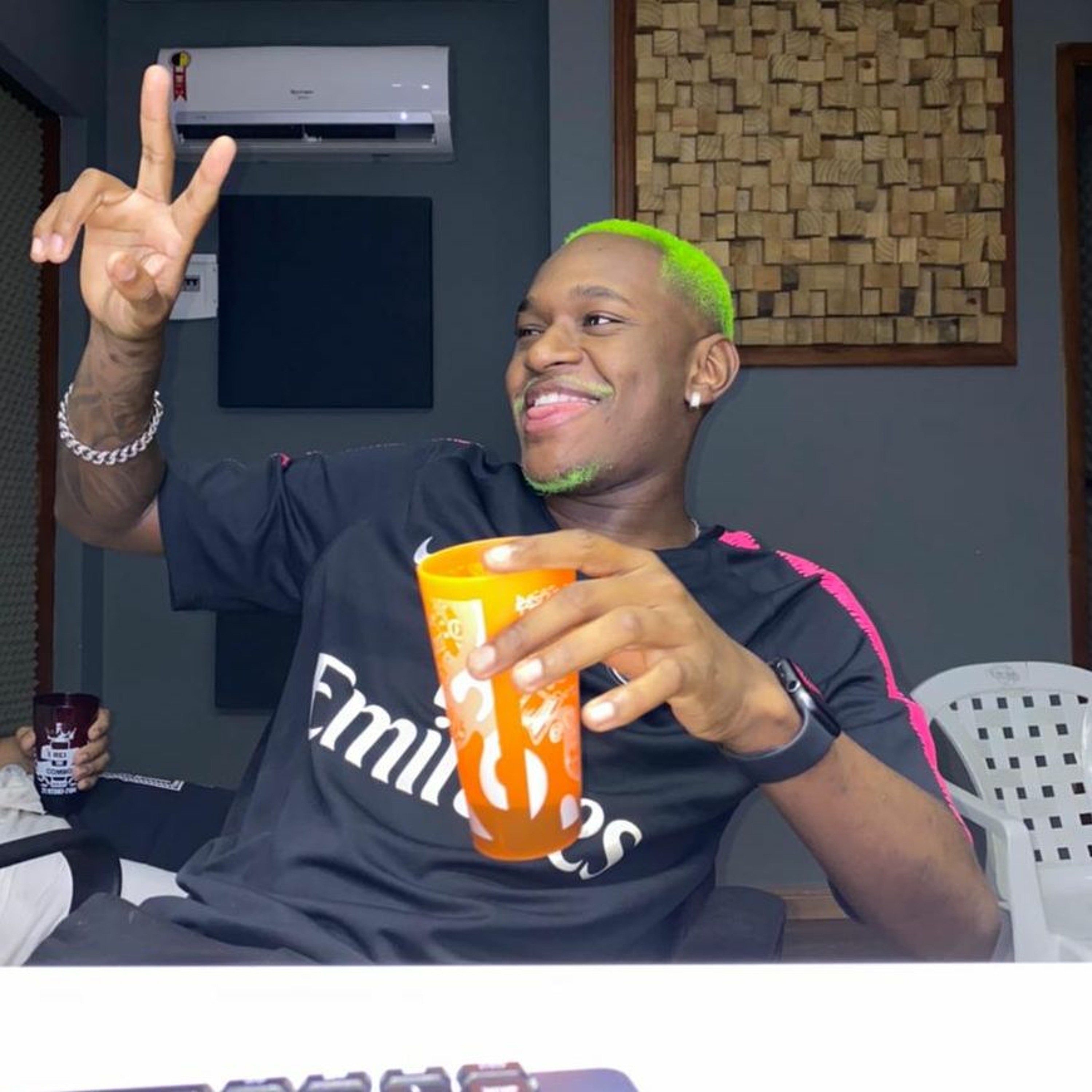 DJ ROGERINHO DO QUERÔ