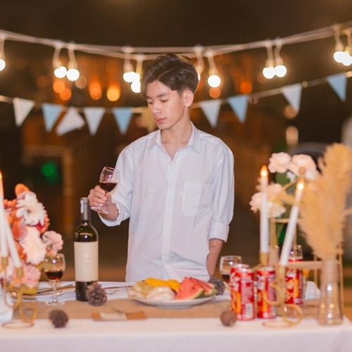 Hẹn Hò Nhưng Không Yêu - DT ( Khánh Minh ôm tặng ae chơi lễ 20/11 )