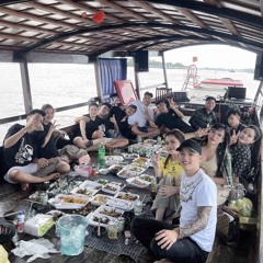 NST - BÀ BẢY BẢ CHỮI UM XÙM Ở BỂN KÌA - PHB