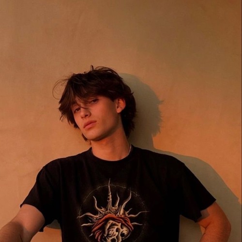johnny orlando - linger (unreleased)