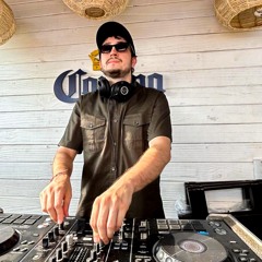 Sunset Live at Krabi Beach Club, Rio de Janeiro, Brazil