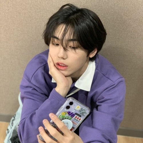 Cravity Seongmin 성민 '밤편지' (through the night) by IU Cover