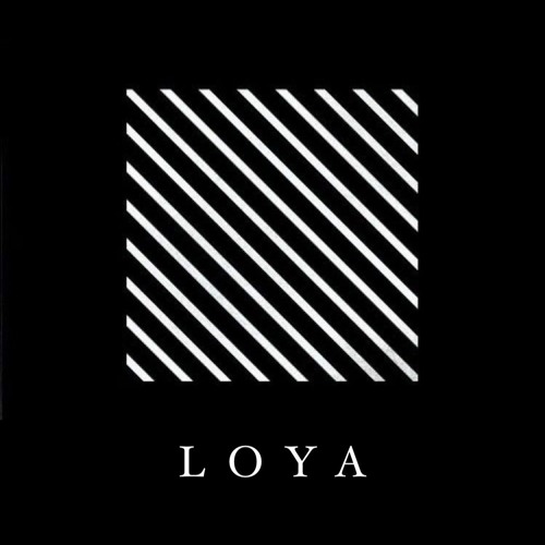 L O Y A - Minimal / Deep Tech