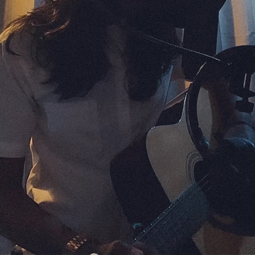Thee Loabi Javaahirekey by Ayyu (Demo)