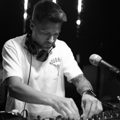 DIRECTO TWITCH 18 DE JUNIO 2022 DJ RAUL ORDAZZ (Esencia) Vinyl set