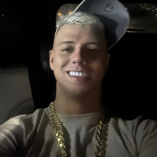 CARREATA DE FUZIL - TEM QUE RESPEITAR A TROPA DO PIXOTE [ DJ BERTOLOSSI & DJ DENILSON ]