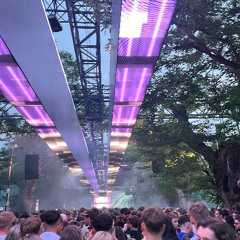 SPACE RAIDERS X HEMPO