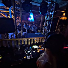 Techno Tide at Sandy Beach with FERA NOX