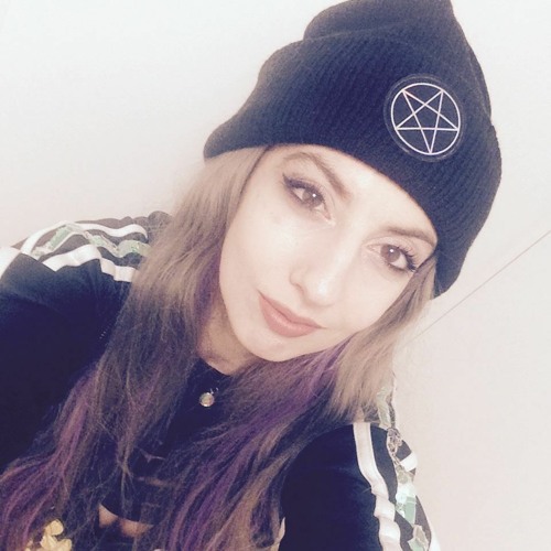 HOLLIE ANTHWAX / THE FAIRLY REGULAR TECHNOID-ISH MIX SHOW #6 ON TOXIC SICKNESS / JULY / 2020