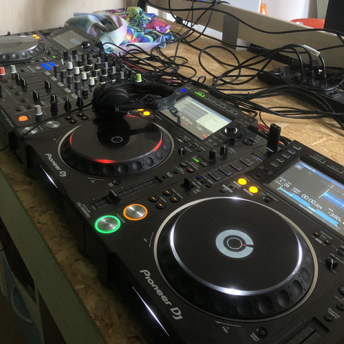 DEEP Drum and bass set (psychiatry session) MARCH 2022