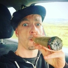 Mc Burberry - Who the fuck is Devvo