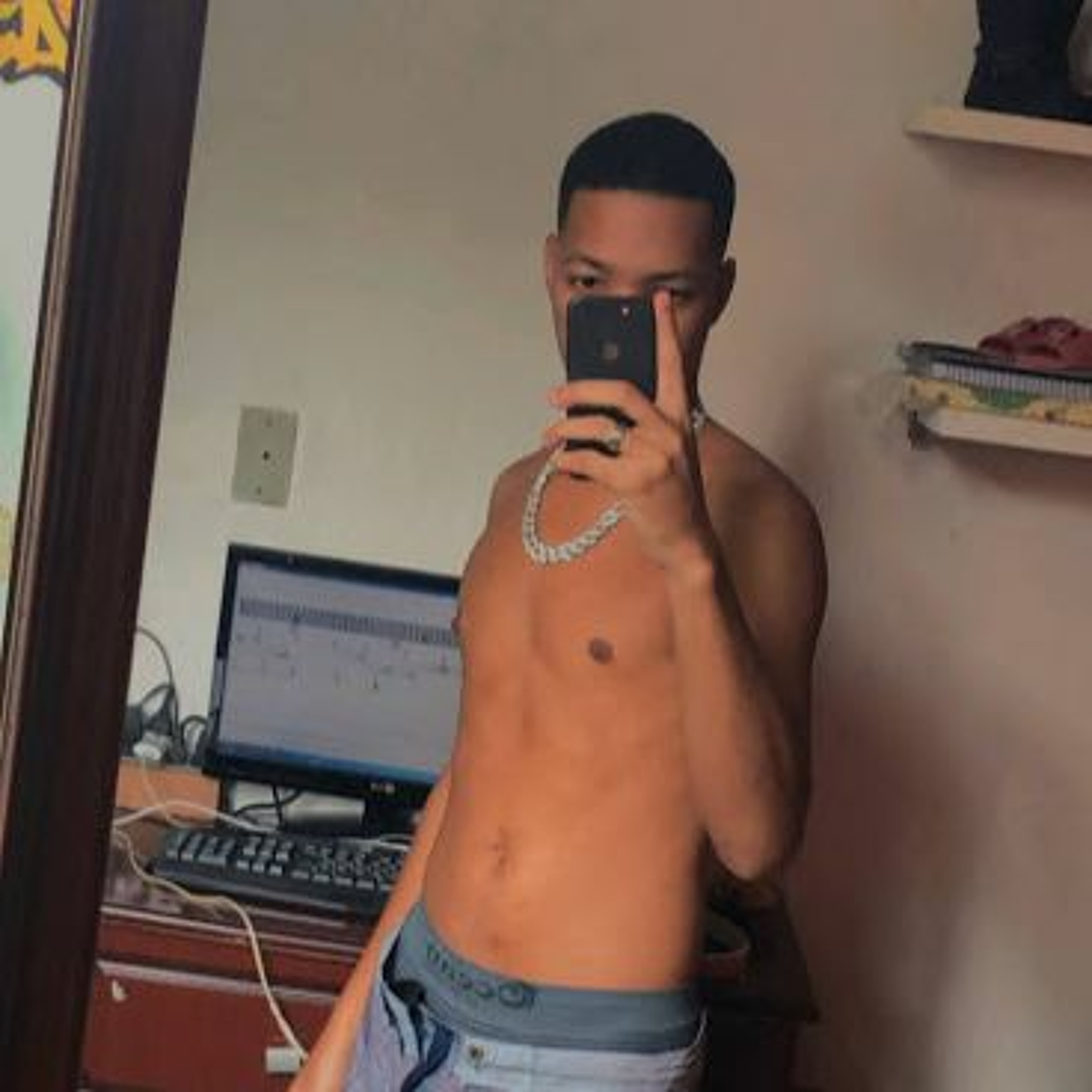 DJ Kelvyn Eduardo