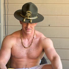 ALIENSLIVEWITHGRIMES.wav