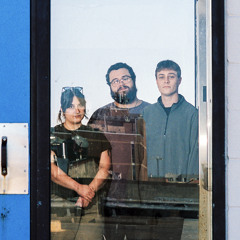Blue Trio Radio w/ Full Body 2 220125