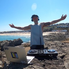 UK Beach top Tinlicker DJ set