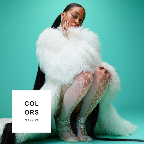 THERAPIST - A COLORS SHOW