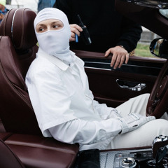 Lazza - Non c’è un nome più hot