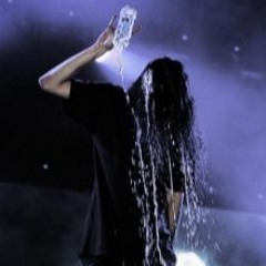 FIGURE.01 (BONES ACAPELLA)