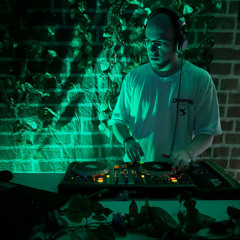 Set | Deep House And Tech House - 17-05-2025 |