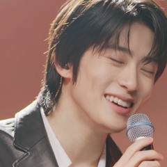 Jaehyun 재현 at Lee Mujin Service 리무진서비스