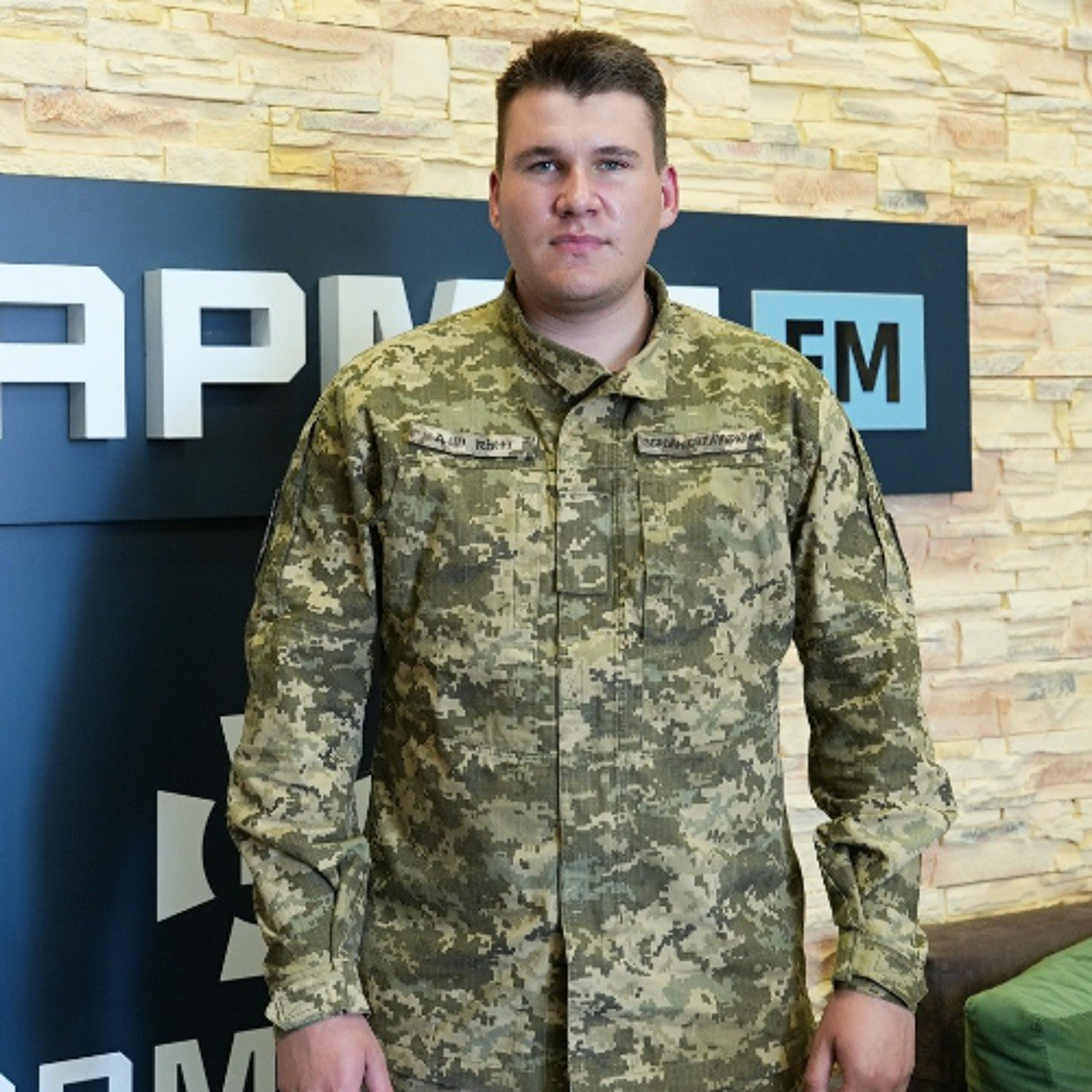 "4 Шахеди за 2 місяці": стрілець-зенітник ППО розповів, як на слух полює на ворожі дрони