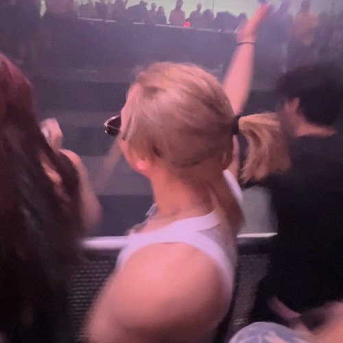 ashappyasyoudareimagine | DECEMBER 2022