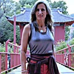 We are legend (ft  Ashes and Dreams & Silver Bella )