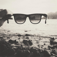 Down By The Ocean (Radio Edit) [feat. Matt Boylan-Smith & SaxoKid]