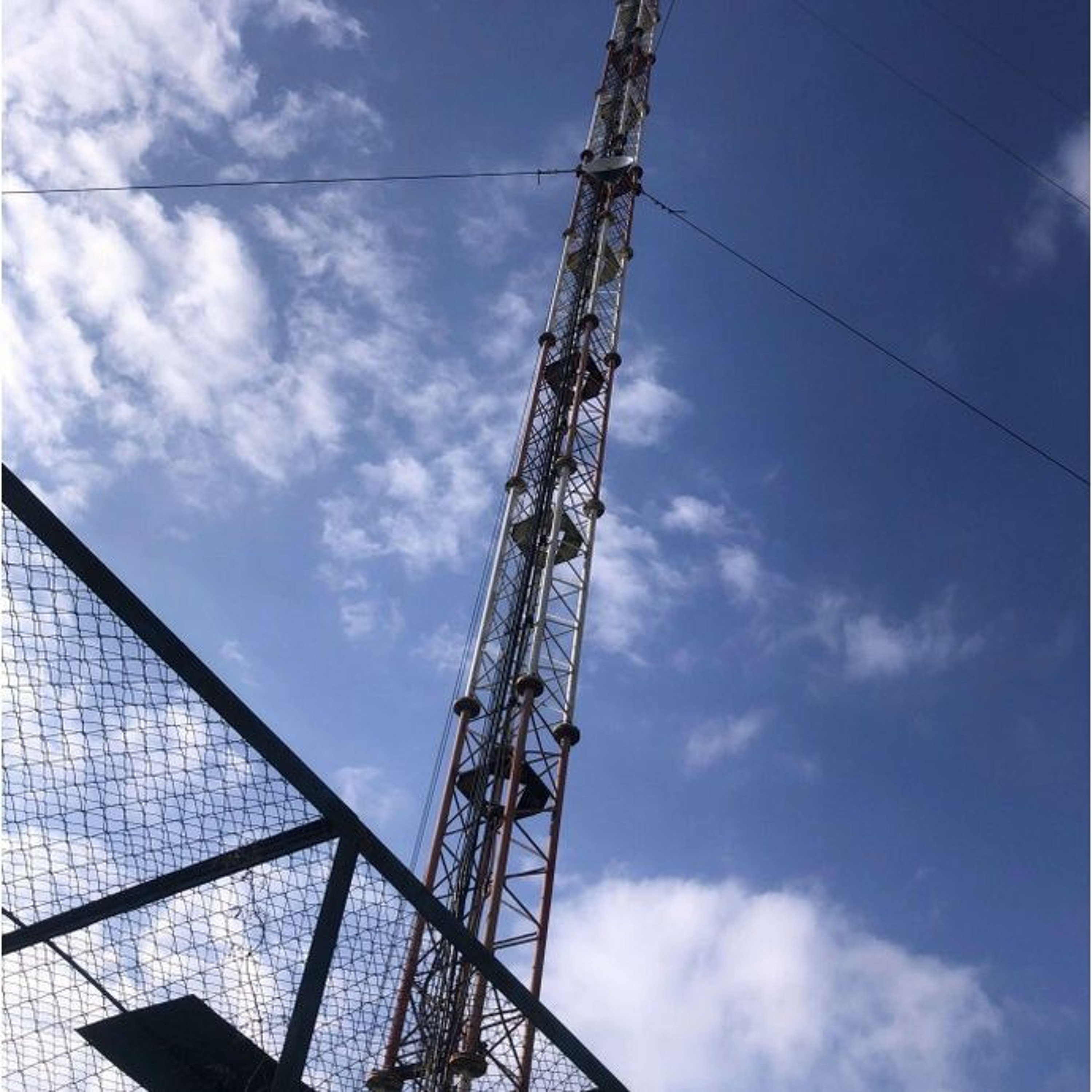 cover of episode War in Ukraine:  AI-powered acoustic monitoring technology will aid Ukraine's air defense systems