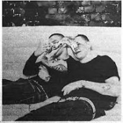 skumaj - Co jest G meniu