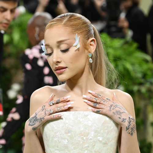 Ariana Grande - Twinkle Twinkle Little Star (vogue met gala 2024)