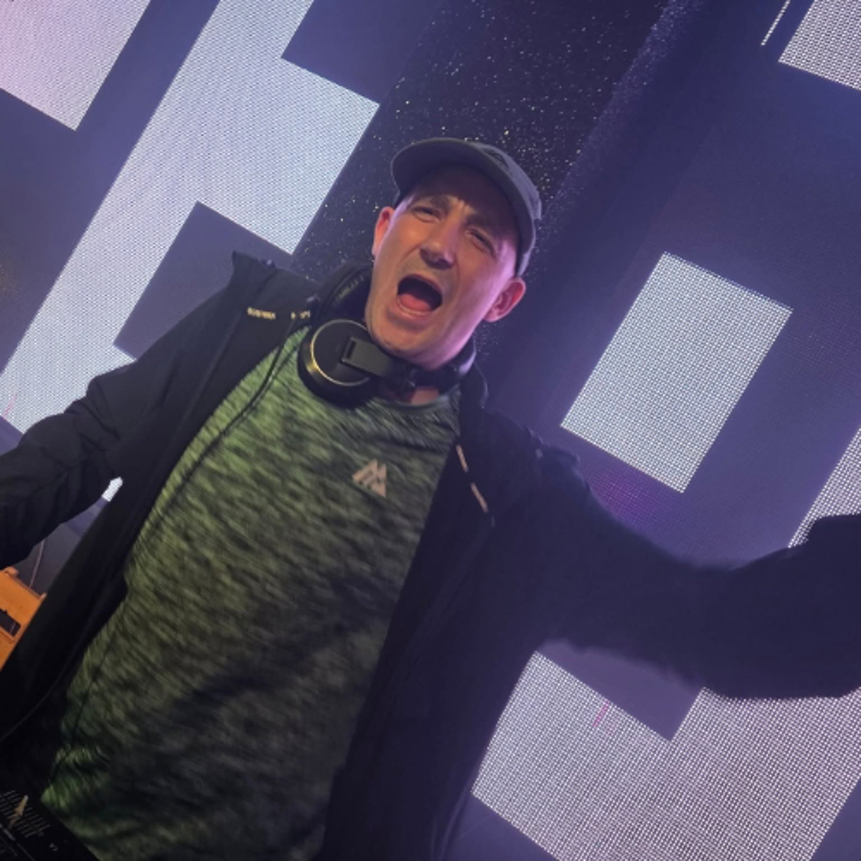 LEFEV / TOXIC_SICKNESS RESIDENCY SHOW #2 / DECEMBER / 2025 LEFEV / TOXIC_SICKNESS RESIDENCY SHOW #2 / DECEMBER / 2025