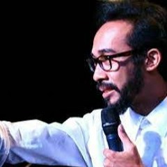 Christofer Tapiheru pakai motor bekas tahun 86an, parkir di parkiran ojek. Karena insecure!