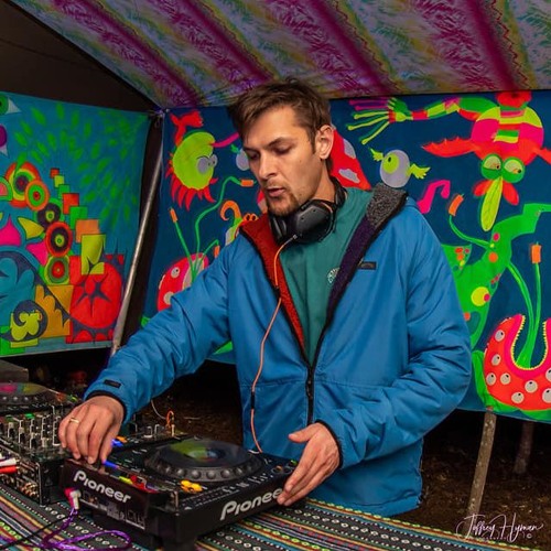 Intropin (Sound Blasting Records) Exclusive Guest Mix