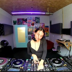 Montse @ Relate Radio 27.09.25