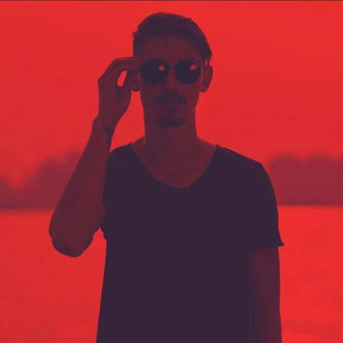 RAS ALGETHI - INSOMNIA 20.04