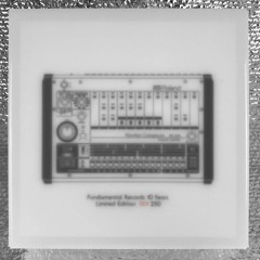 Voyager w/ lyrics (CLIP)- Featured on the Fundamental Records "808 10-Year Box" vinyl set