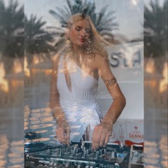 BIANCA BLANCO - Bussola Mare Dxb - November 2021
