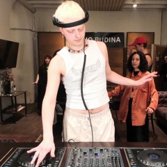 saschka Live From The Studio