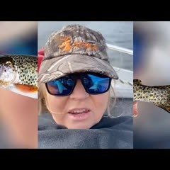 WOMAN has a FISHSOME (Yes really)