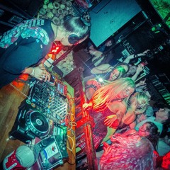 SHAUNA DEE CLOSING ROOM 2 @ CUBA GALWAY