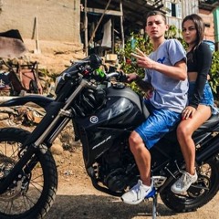 MC Mãozinha e MC Lipinho Do MP Menorzinho Da Favela (DJ Soneca)