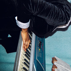 Nikes - Frank ocean (short piano cover)