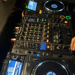 TOP PICKS MIXTAPE SANTO