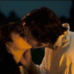 ‏الله يخلينا لبعض.